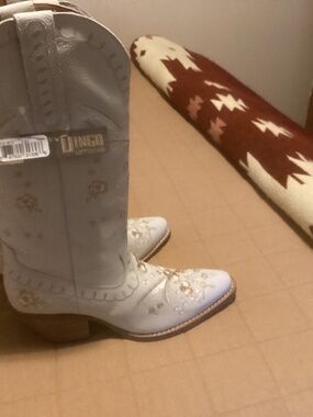 Ladies Dingo tall western boots Sz 8.5